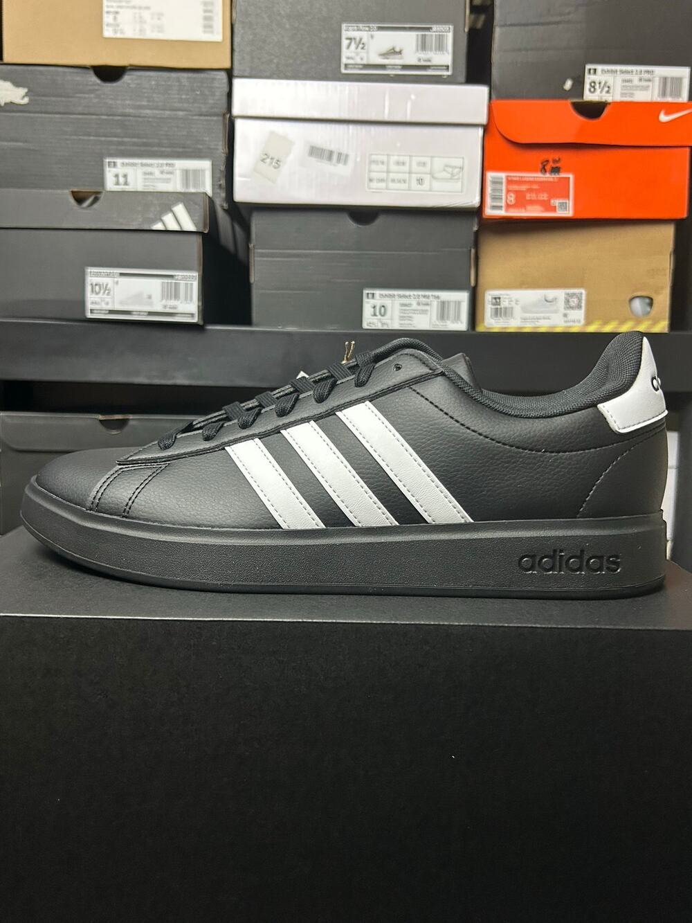 adidas Grand Court 2.0 Black White / $70 Retail! / Size 11 / Brand New!!